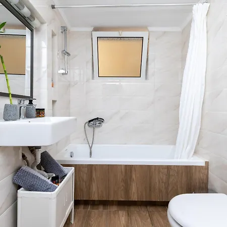 Goza Cozy House Apartman Hriszí Aktí Haniá