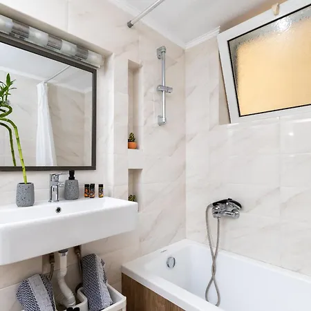 Apartment Goza Cozy House *